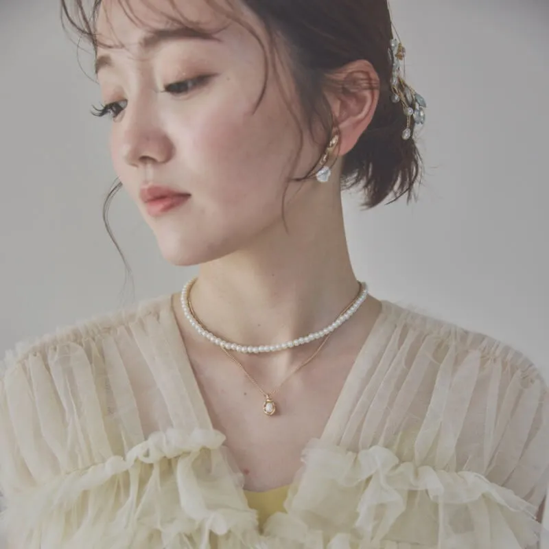 パールとゴールドチェーンの2連ネックレス