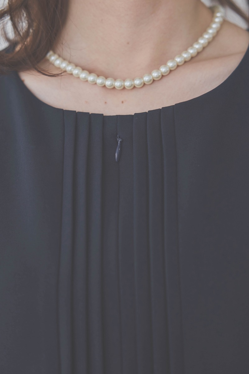 ネイビーのストレッチフレアワンピース