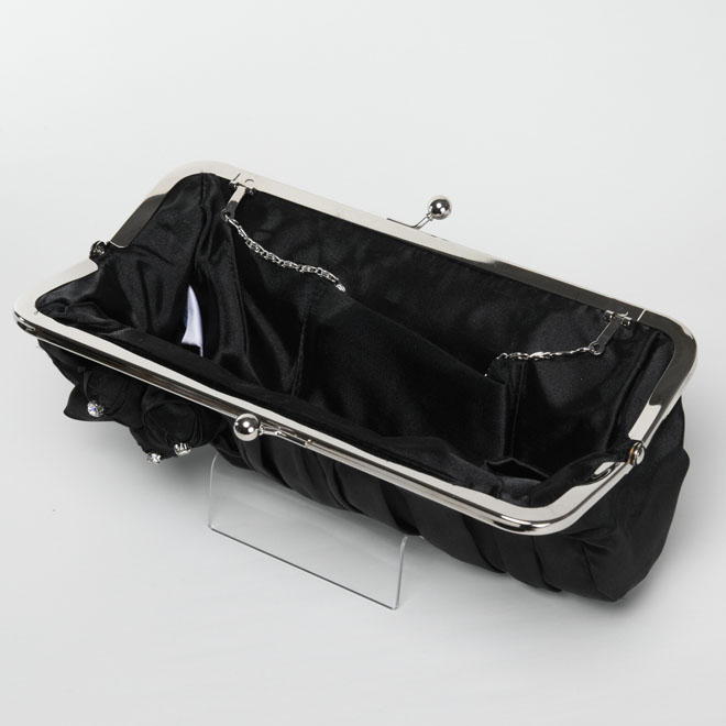 ブラックの花モチーフ付バッグ