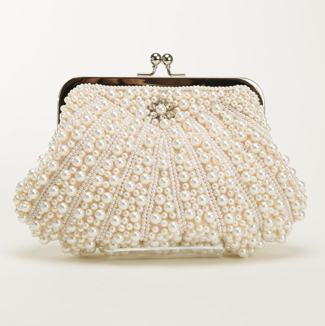 パール付き貝殻型バッグ