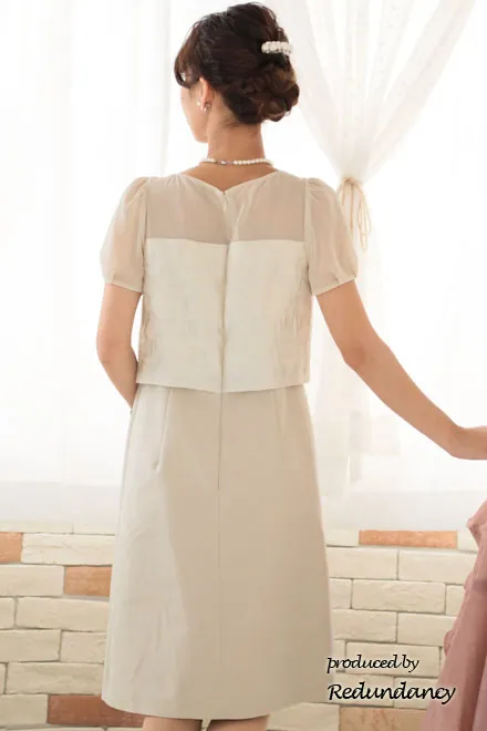 ベージュのシアースリーブ切替コットンドレスコーディネートセット
