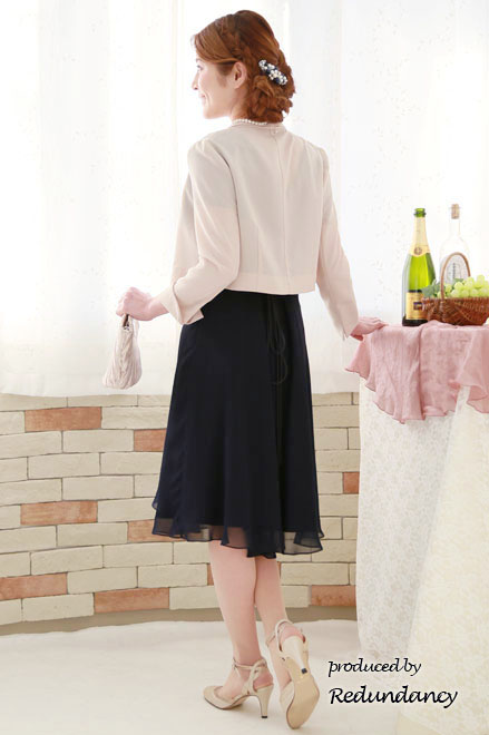 ネイビーの背中編み上げシフォンミモレ丈ドレスコーディネートセット