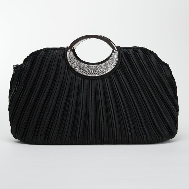 ブラックのプリーツバッグ