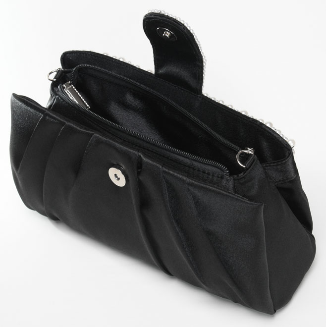 ブラックのパールとビジューのサテンバッグ