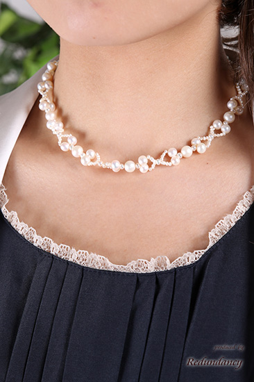 ホワイトパール大小編み上げネックレス