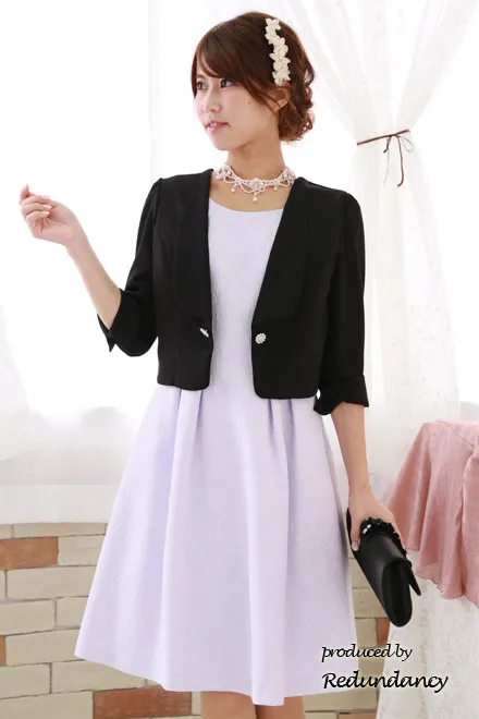 ホワイトパールの花モチーフネックレス