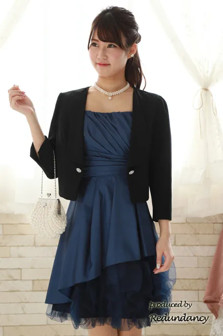 ホワイトパールと花のチョーカー