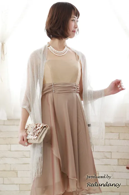 ホワイトパールのビジュー付三連ハーフ