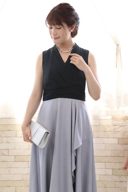 ネイビー×ブルーのバイカラーカシュクールドレス