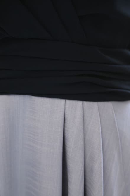 ネイビー×ブルーのバイカラーカシュクールドレス