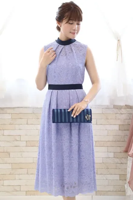 ラベンダーの総レースIラインドレス