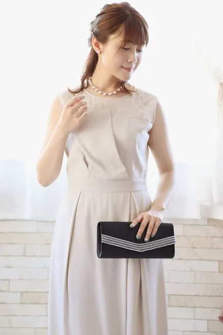 ライトグレーのビスチェ風ガウチョパンツドレス