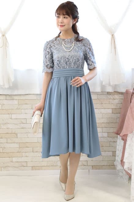ブルーのチュールトップスレースドレス