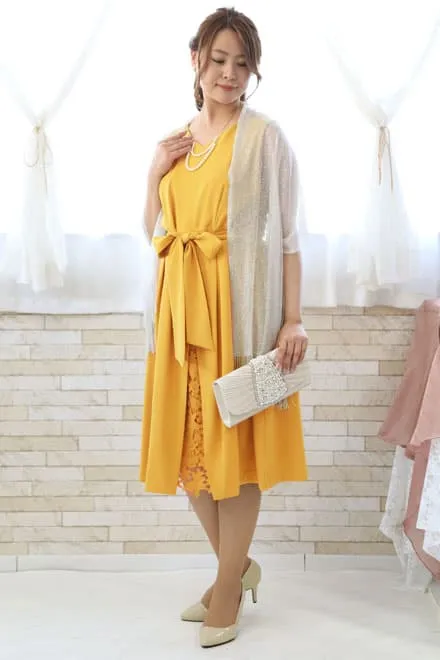 イエローのポイントレースドレス