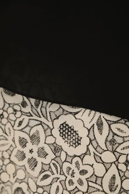 ブラック×ベージュのポンチョ付きセットドレス