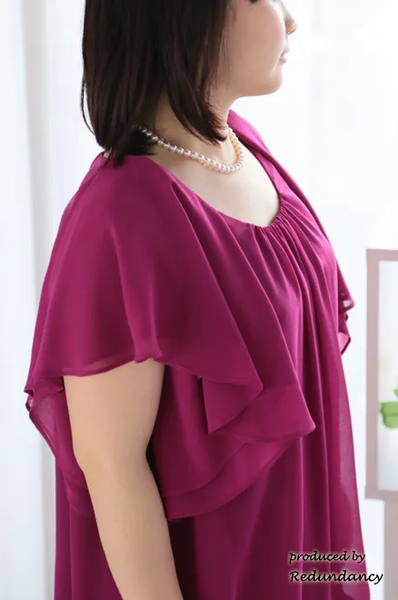 ピンクのフリルスリーブバルーンフレアドレス