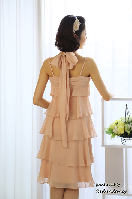 ピンクのホルターネックティアードフリルドレスコーディネートセット