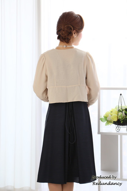 ネイビーのウエストビジューミモレ丈ドレスコーディネートセット