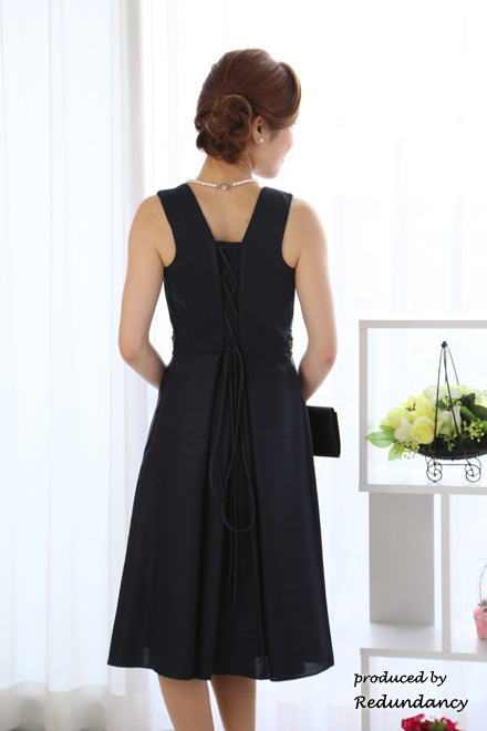 ネイビーのウエストビジューミモレ丈ドレスコーディネートセット