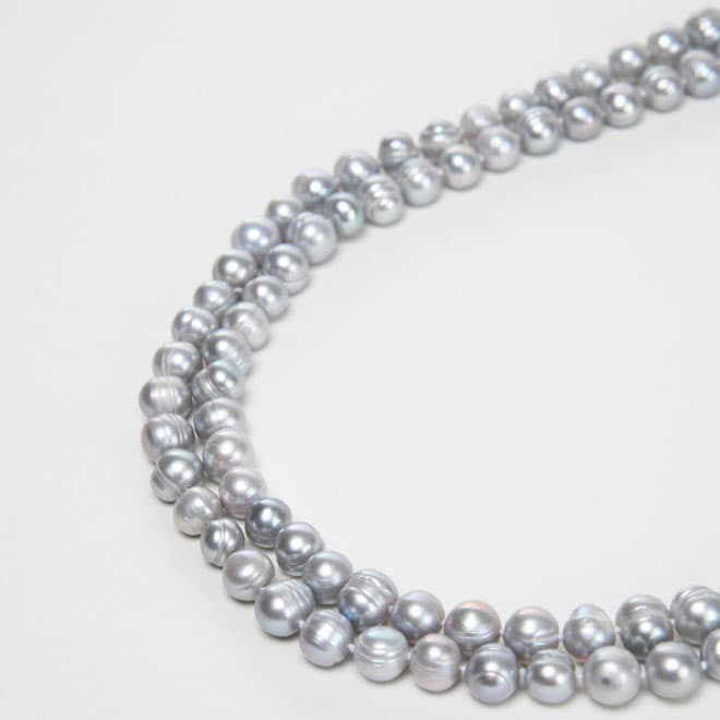 シルバーパールの2連ロングネックレス