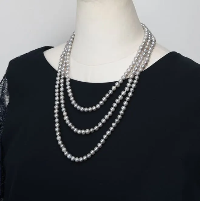 シルバーパールのロングネックレス