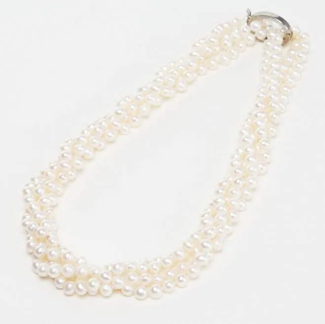 ホワイトパール3WAYロングネックレス(留め輪付き)