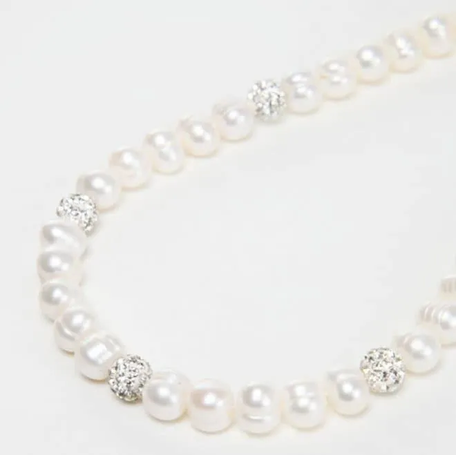 ホワイトパールとストーンのネックレス
