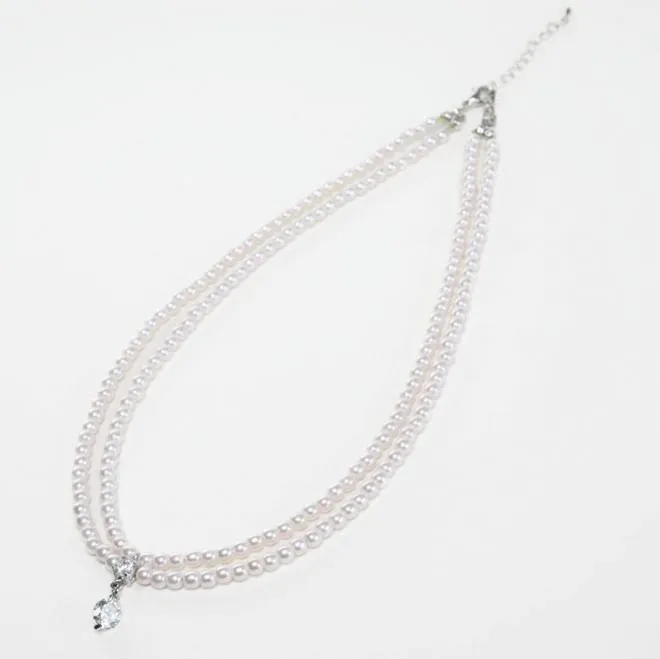 ホワイトパール2連のクリスタルチャームネックレス