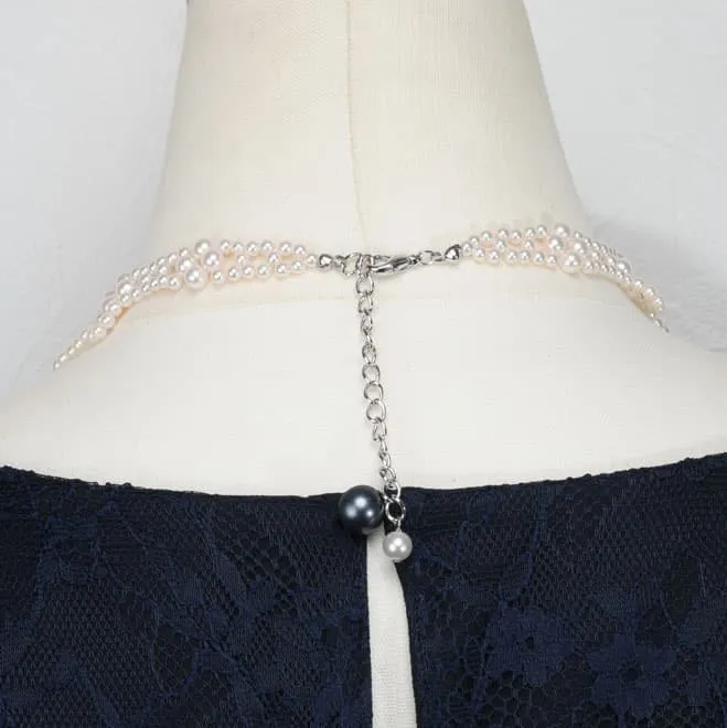 ホワイトパールの花モチーフネックレス