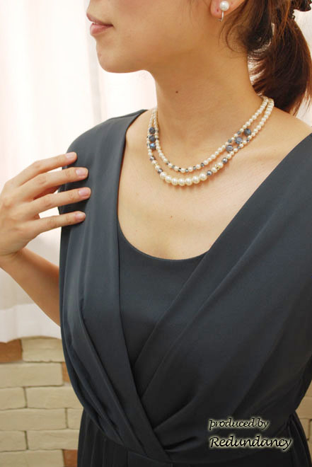 ホワイトパールとブルーグリーンの2連ネックレス