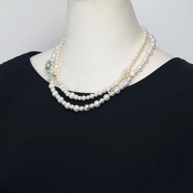 ホワイトパールとグリーンのお花のネックレス