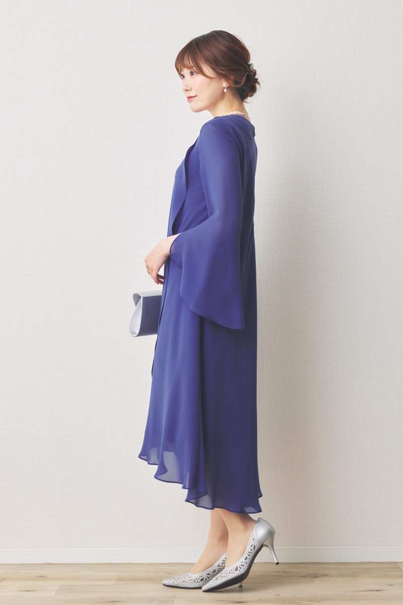ブルーのドレープシフォンドレス