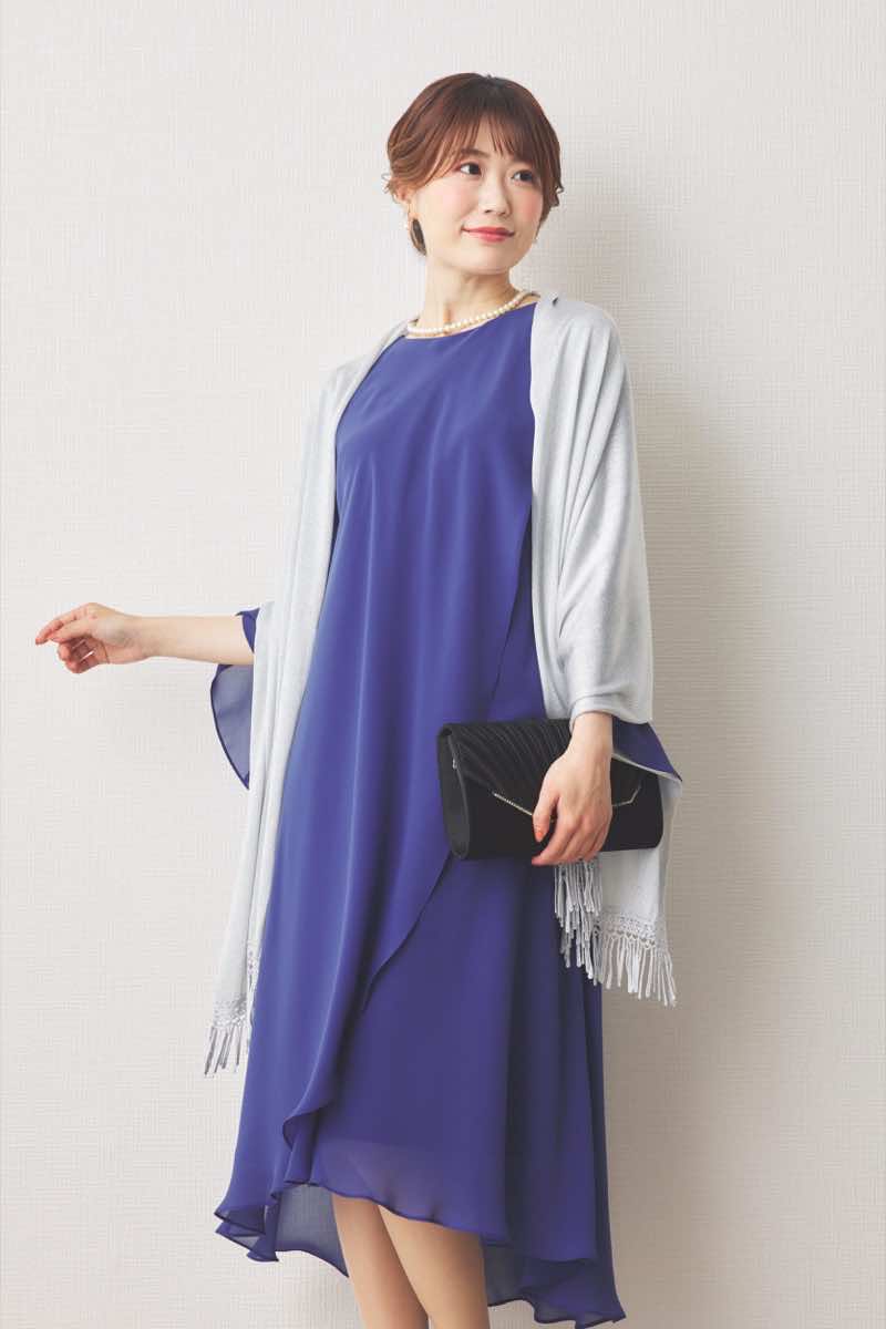 ブルーのドレープシフォンドレス