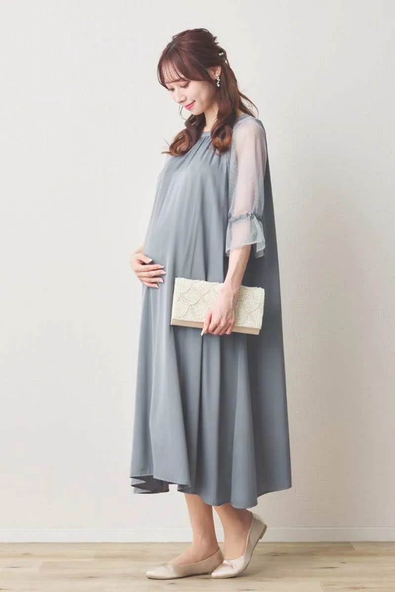 ブルーグレーのドットレースラグランスリーブドレス