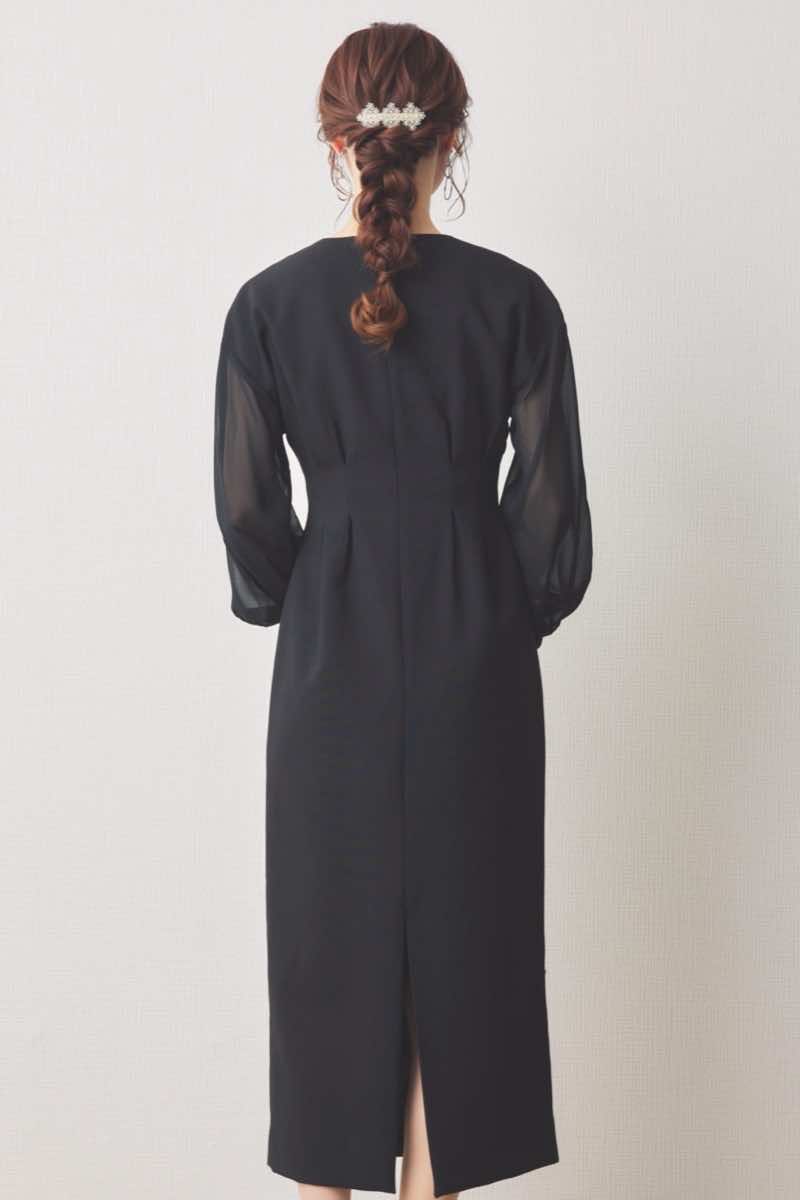 ブラックのジャガードカフスIラインドレス