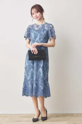 福山でおすすめのドレス