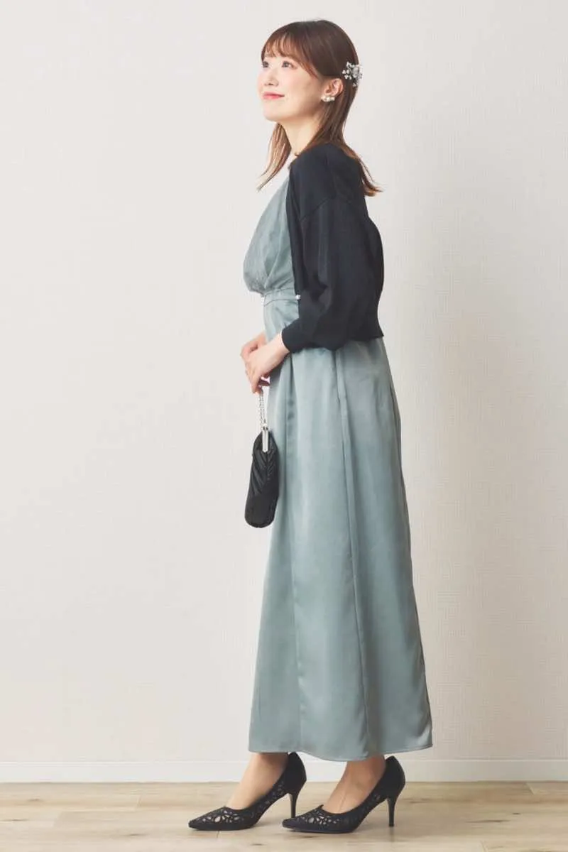 グリーンの総レースボレロ付きバックデザインドレス