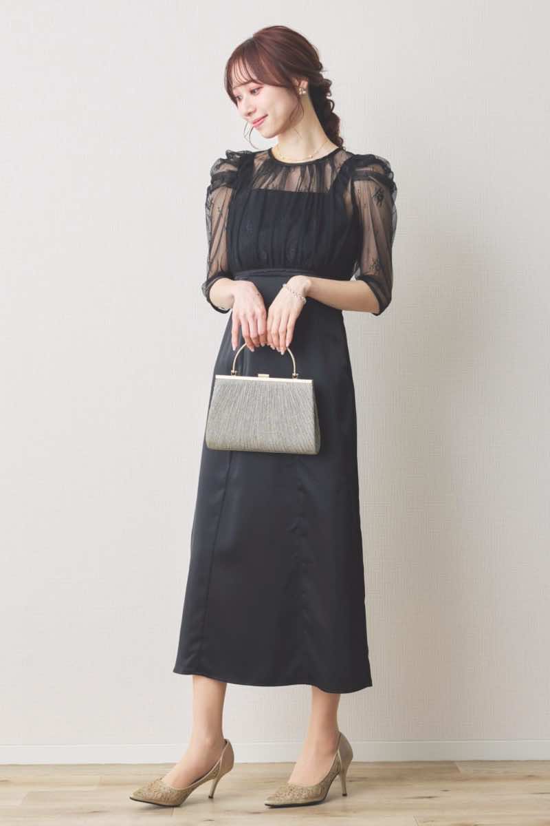 ブラックの総レースボレロ付きバックデザインドレス