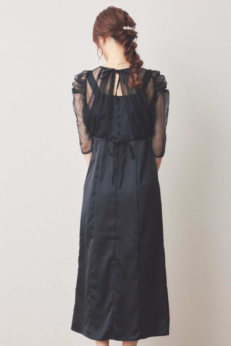ブラックの総レースボレロ付きバックデザインドレス