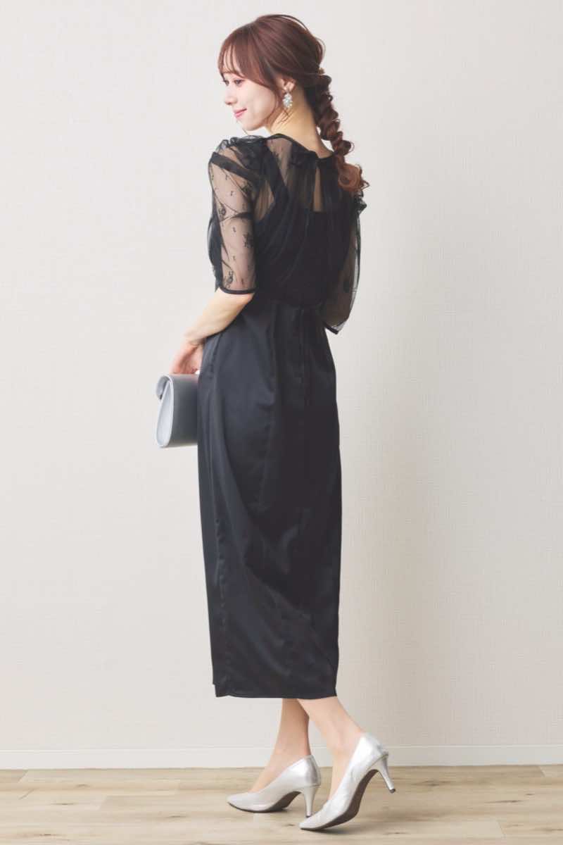 ブラックの総レースボレロ付きバックデザインドレス