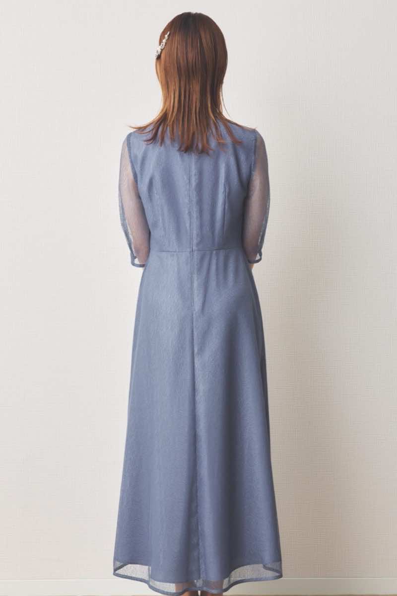 ブルーのメロンチュールシアードレス