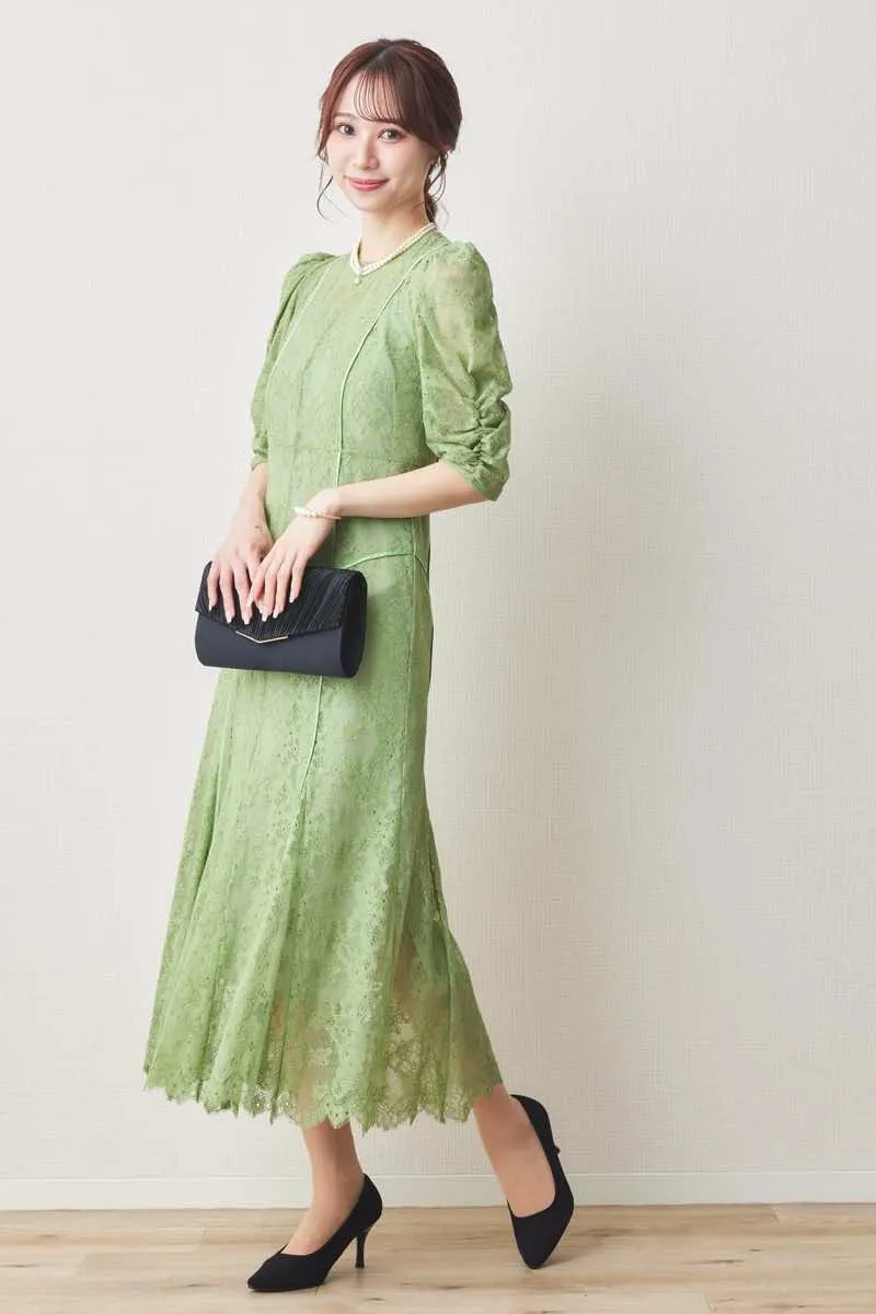 ライトグリーンのフラワーレースマーメイドドレス