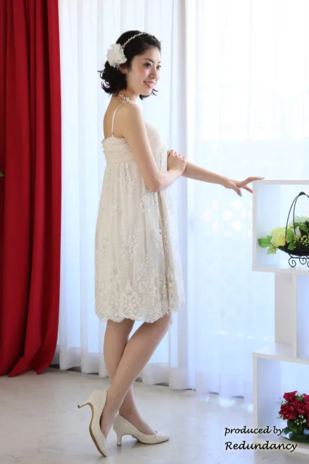 ホワイトの花柄刺繍＆ビーズミニ丈ドレスコーディネートセット