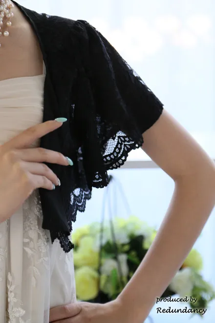 ホワイトの花柄刺繍＆ビーズミニ丈ドレスコーディネートセット