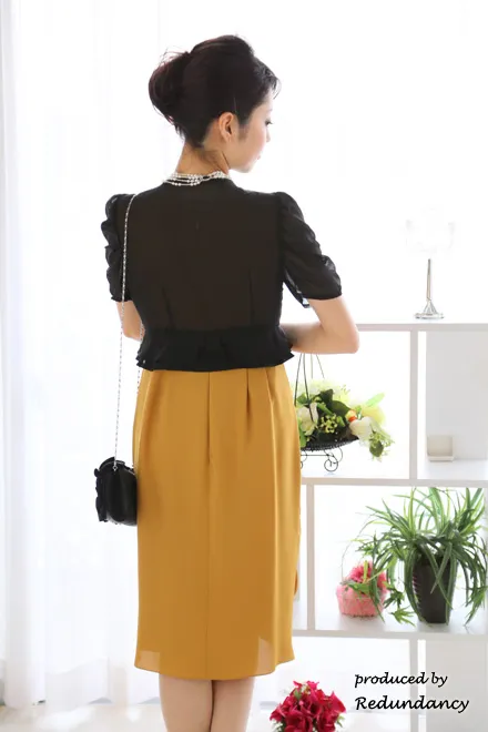 マスタードイレローのシャーリングタイトドレスコーディネートセット