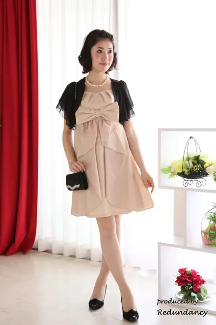 ベージュのリボンデコレートドレスコーディネートセット
