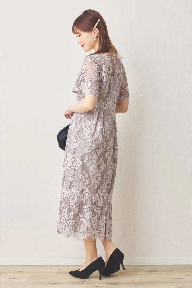 ベージュピンクの配色レースマーメイドドレス