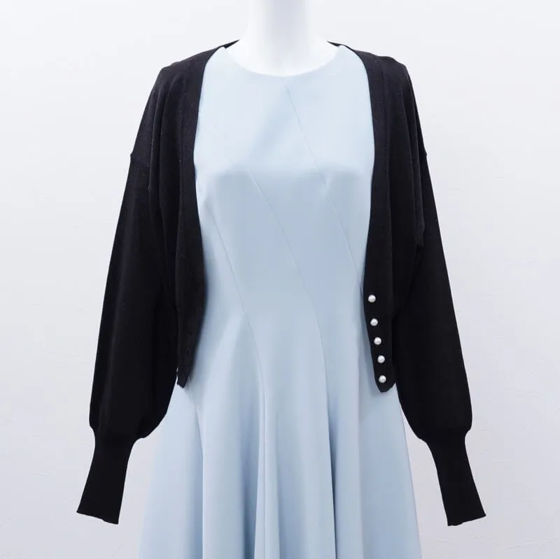 ブラックのラメ入りカーディガン