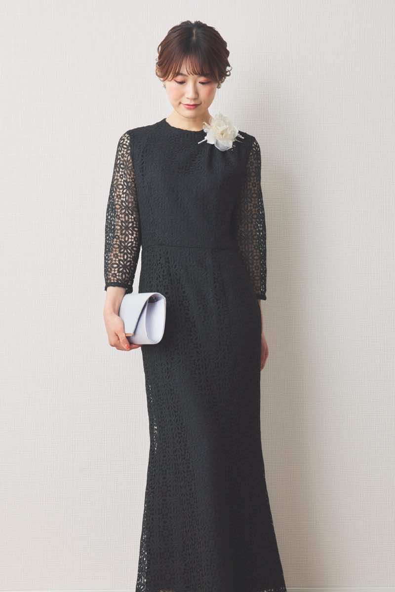 ブラックのラメクロシェレースドレス [ 店頭販売価格 38,500円 ]