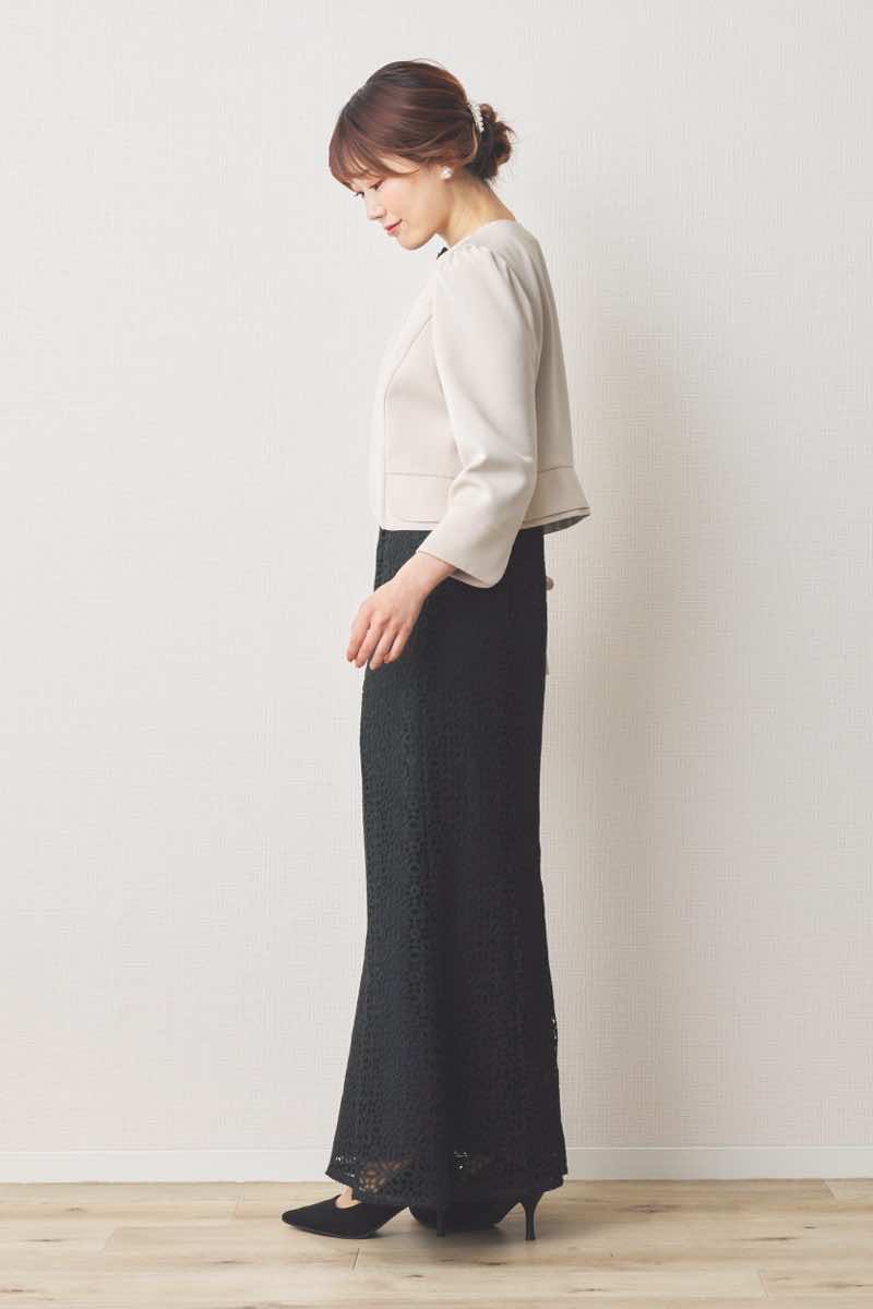 ブラックのラメクロシェレースドレス [ 店頭販売価格 38,500円 ]